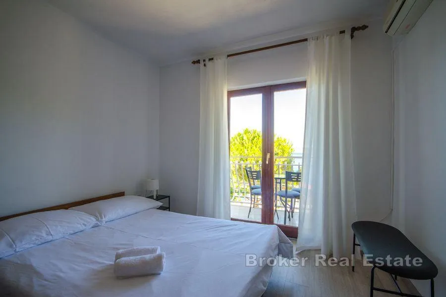 apartmanska kuća s otvorenim pogledom na more - slika 19