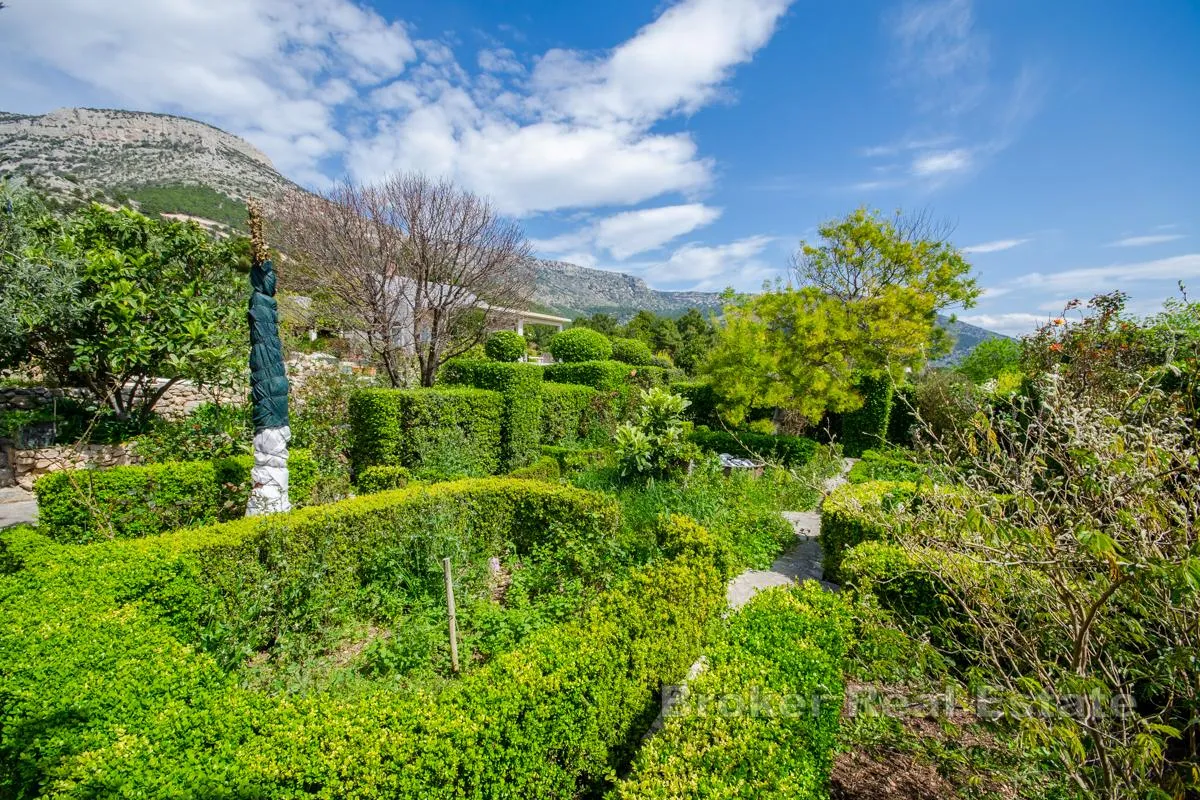 izuzetna nekretnina s pogledom na more - slika 11