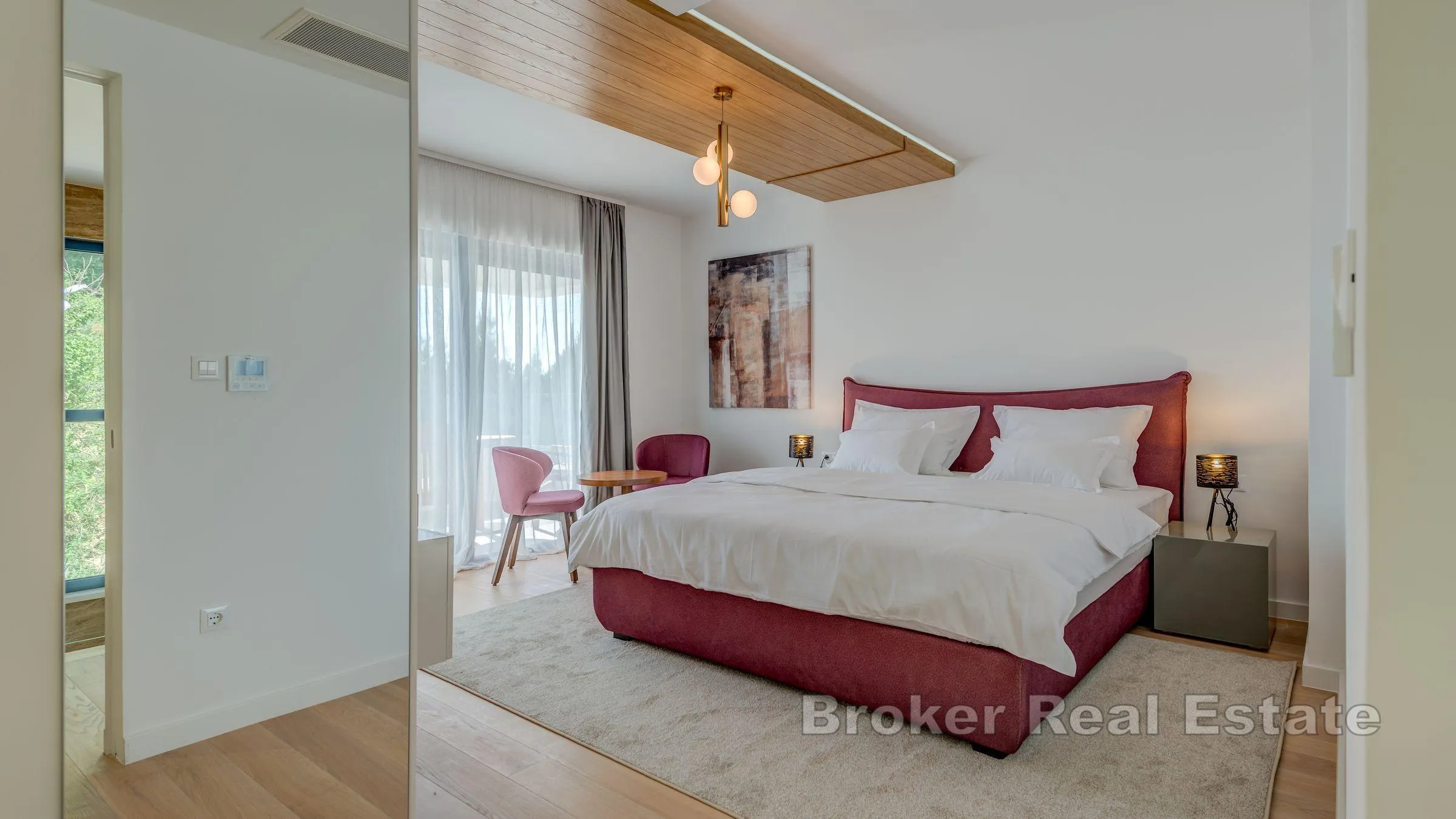 novoizgrađena vila s bazenom - slika 22