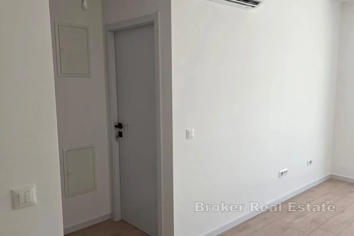 dvosoban apartman u novogradnji sa blizinom mora - slika 12
