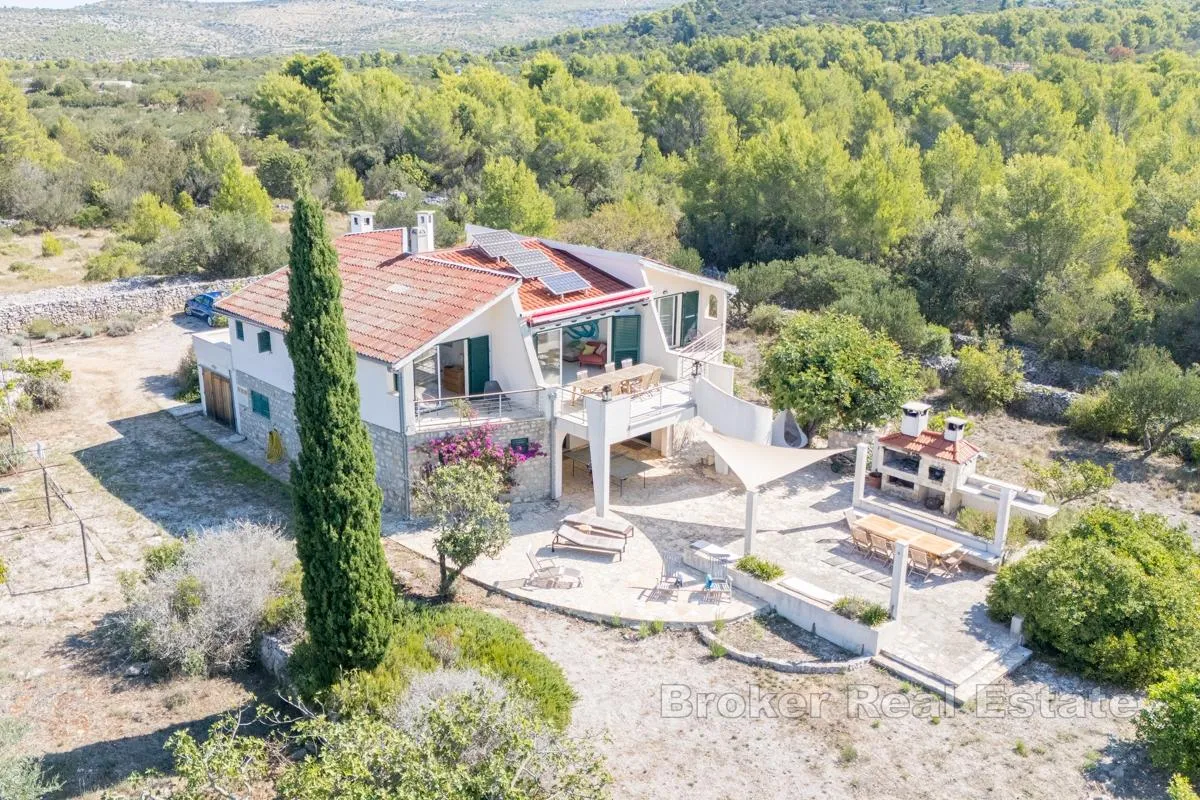 kuća na osami s pogledom na more - slika 5