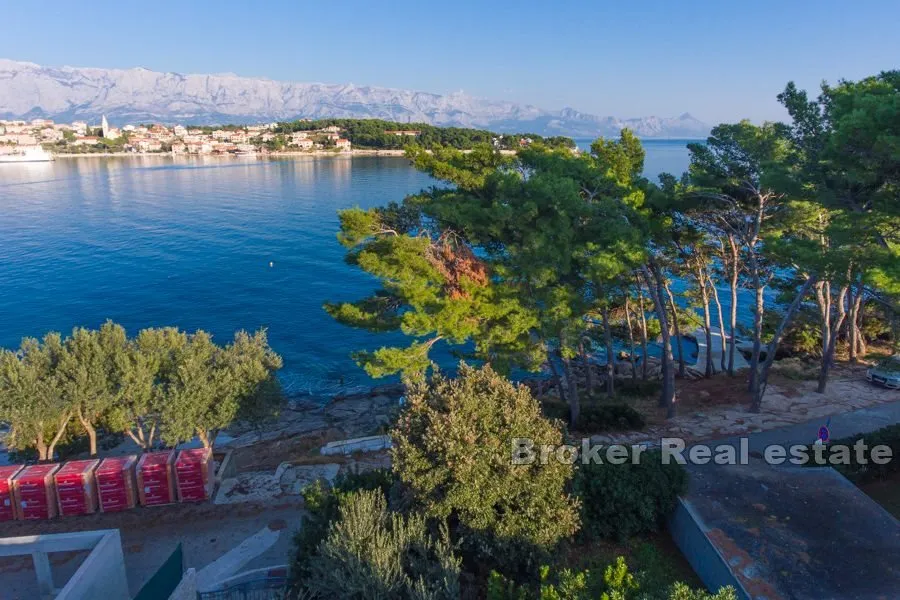 samostojeća kuća na 2 kata, uz more - slika 4