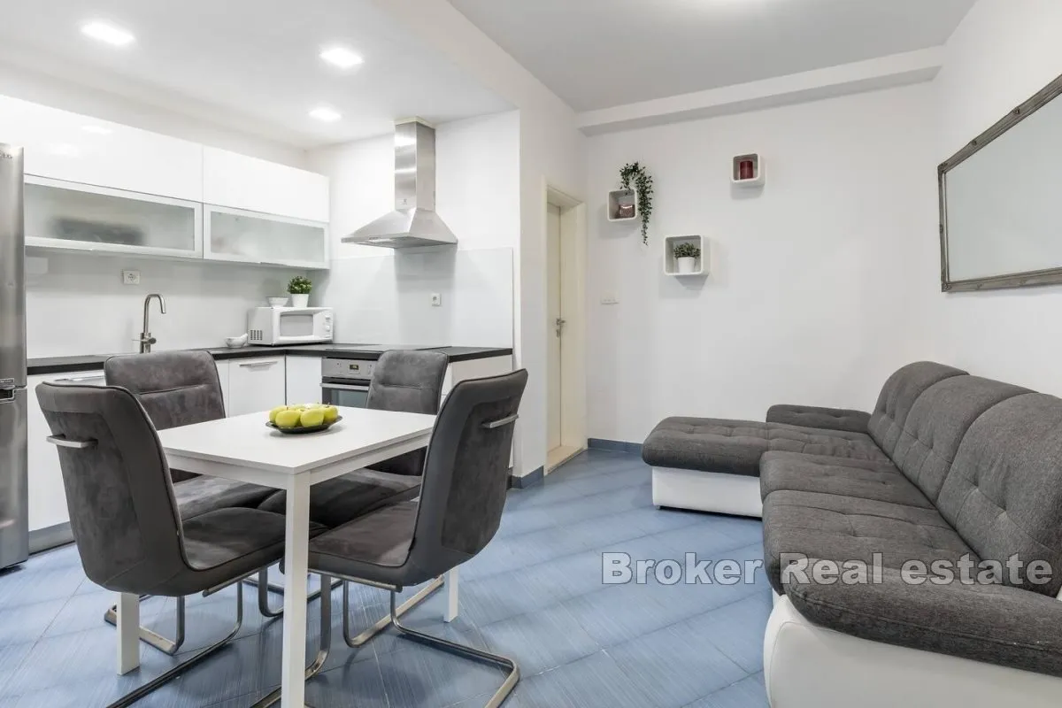 komforan jednosoban apartman na izvrsnoj lokaciji - slika 2