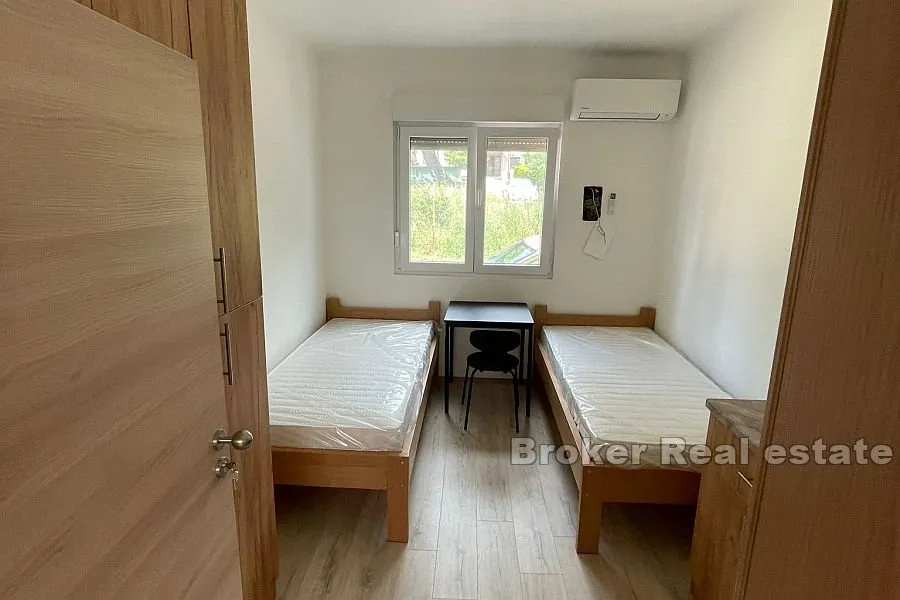 hostel sa sedam soba - slika 5