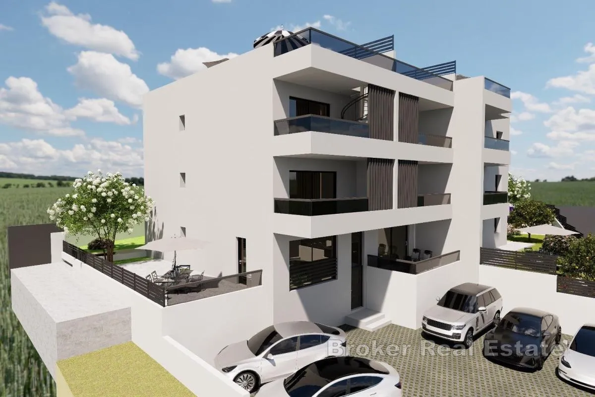 dvosobni penthouse s krovnom terasom i pogledom na more - slika 4