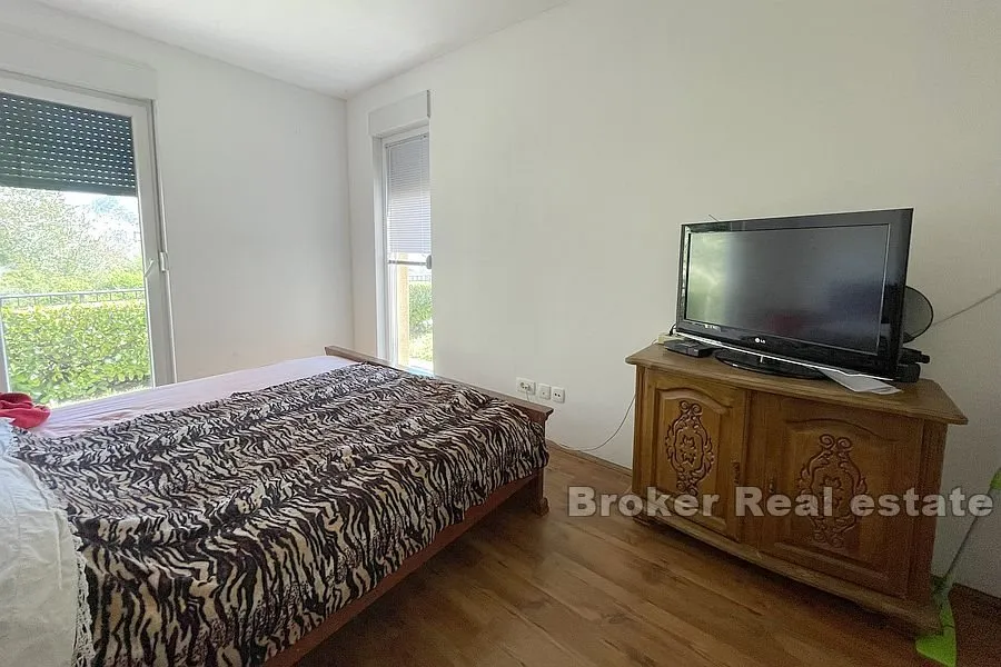 apartmanska kuća s pogledom na more - slika 12