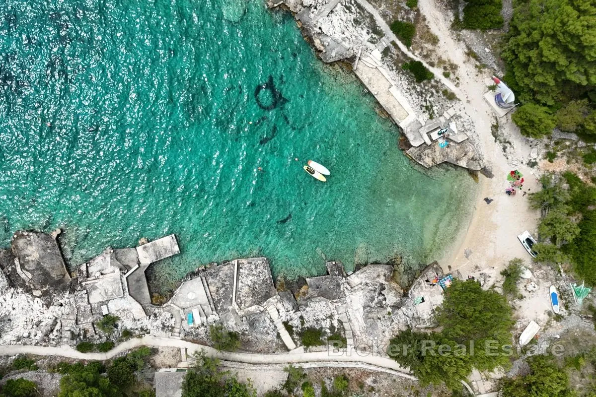 prostrana kuća 150 m od plaže i očaravajućim pogledom - slika 18