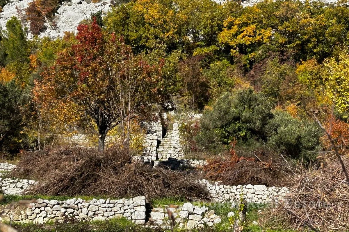 prostrano građevinsko zemljište na mirnoj lokaciji - slika 7
