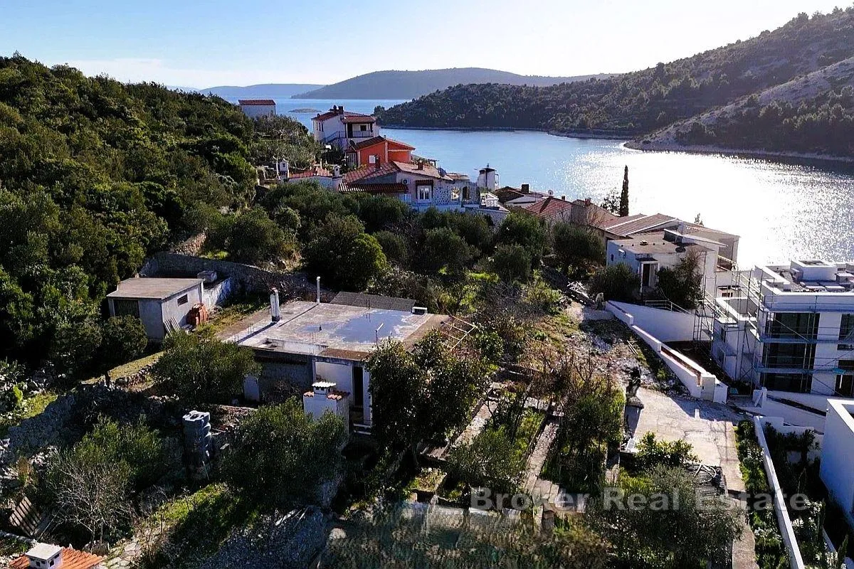 samostojeća prizemnica s otvorenim pogledom na more - slika 7