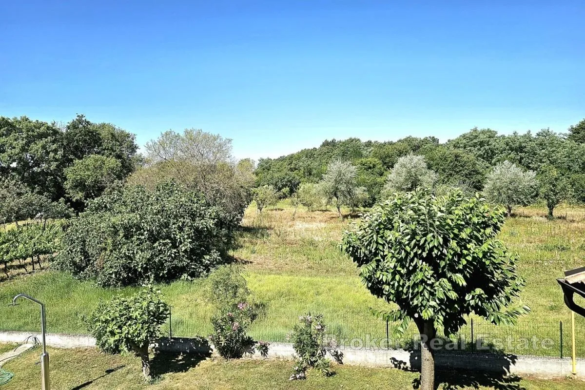 kuća u blizini svetog lovreča s bazenom - slika 9