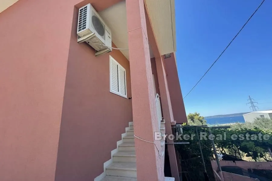 apartmanska kuća s pogledom na more - slika 13