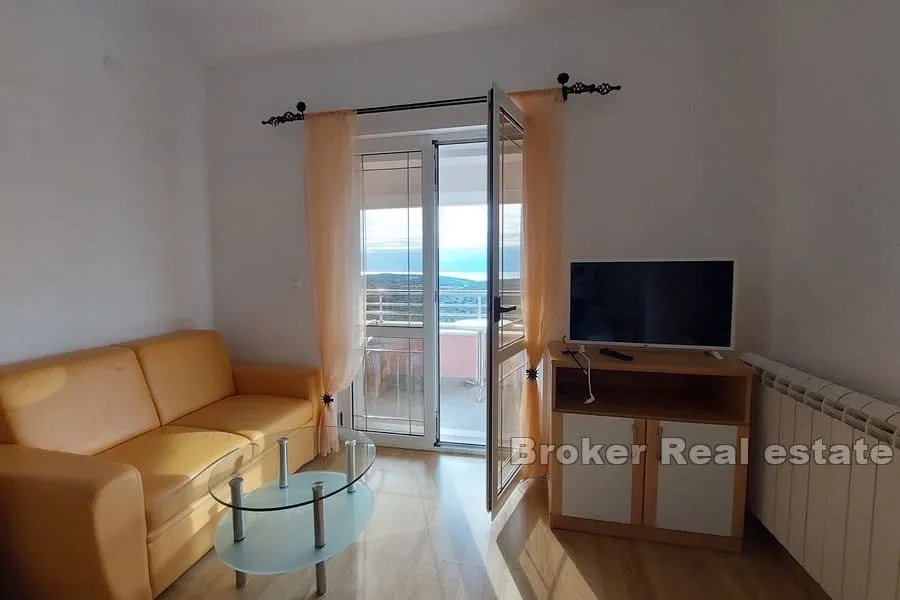 apartmanska kuća s bazenom - slika 6
