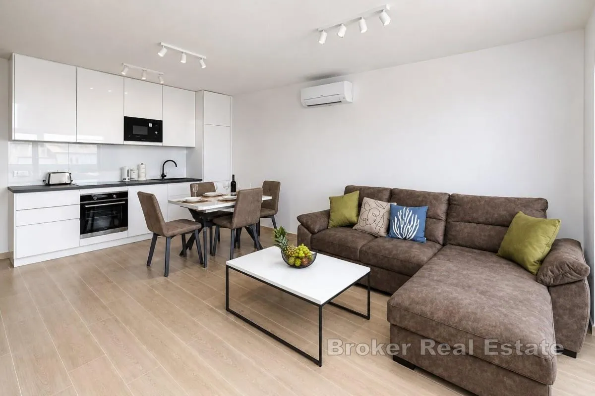 moderni apartman s dvije spavaće sobe i pogledom na more - slika 2