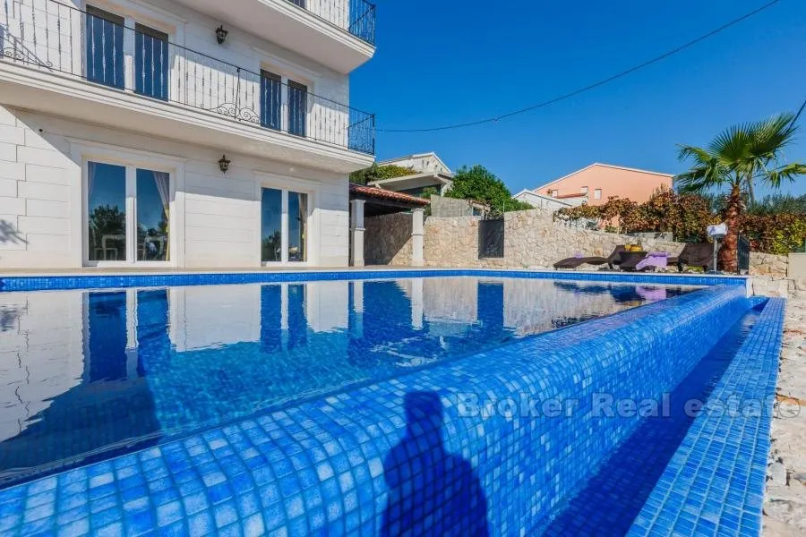 vila s pet zvjezdica, na prodaju - slika 6