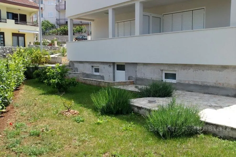 vila od 280m2 na parceli od 521m2, na prodaju - slika 3