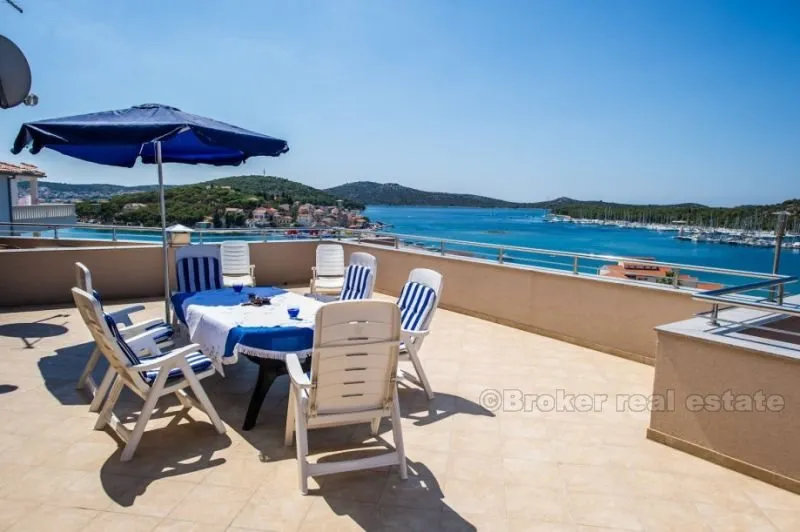 prekrasna i luksuzna vila 200m od mora, na prodaju - slika 13