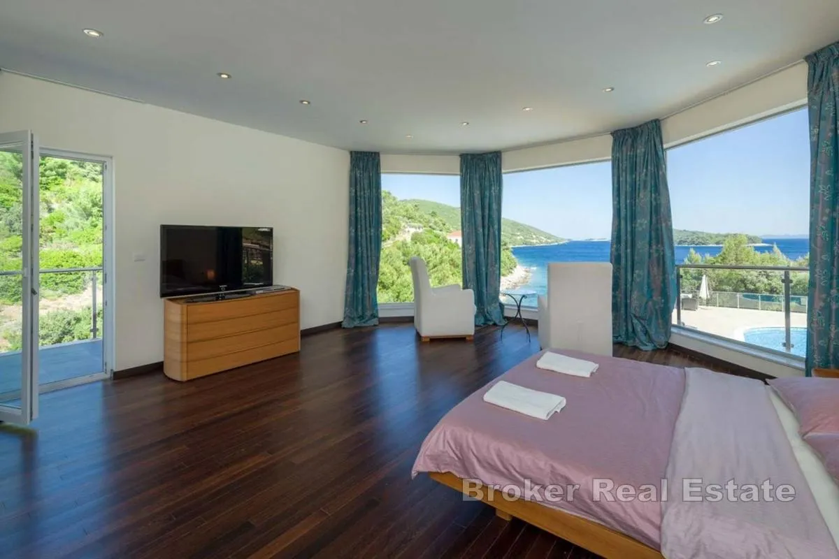 ekskluzivna vila uz more na južnoj obali korčule - slika 15