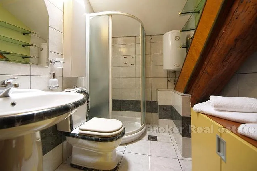 apartman na zapadnom dijelu rive, na prodaju - slika 13