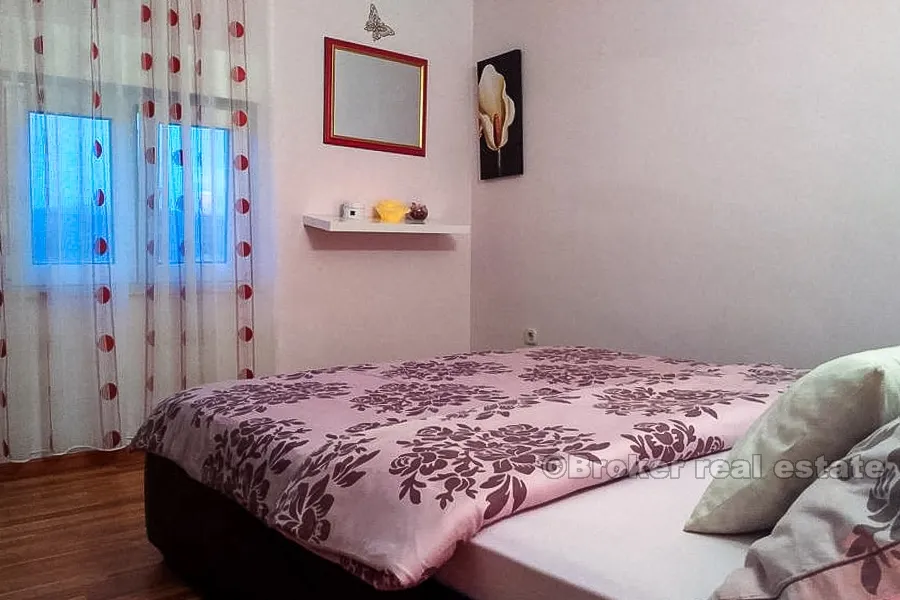 apartmanska kuća s pogledom na more, prodaja - slika 12