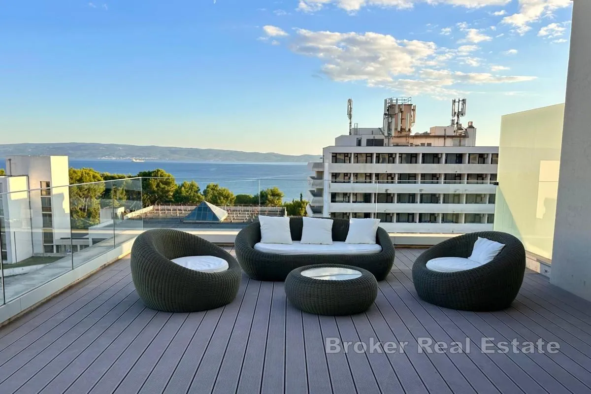 moderan penthouse u neposrednoj blizini mora - slika 11