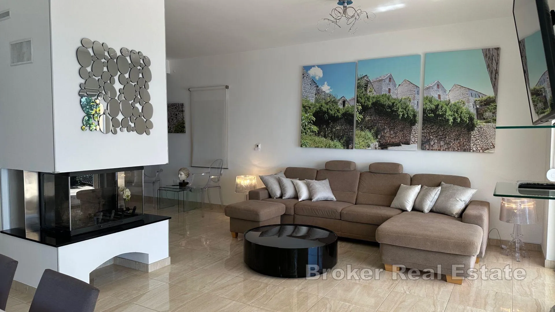 vila za odmor s očaravajućim pogledom na more - slika 4