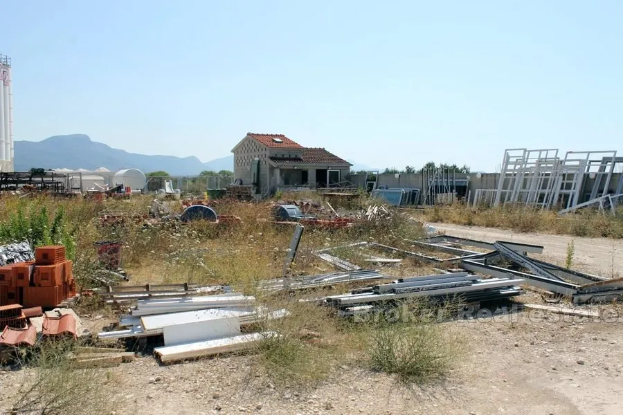 zemljište ukupne površine od 6000 m2 - slika 10
