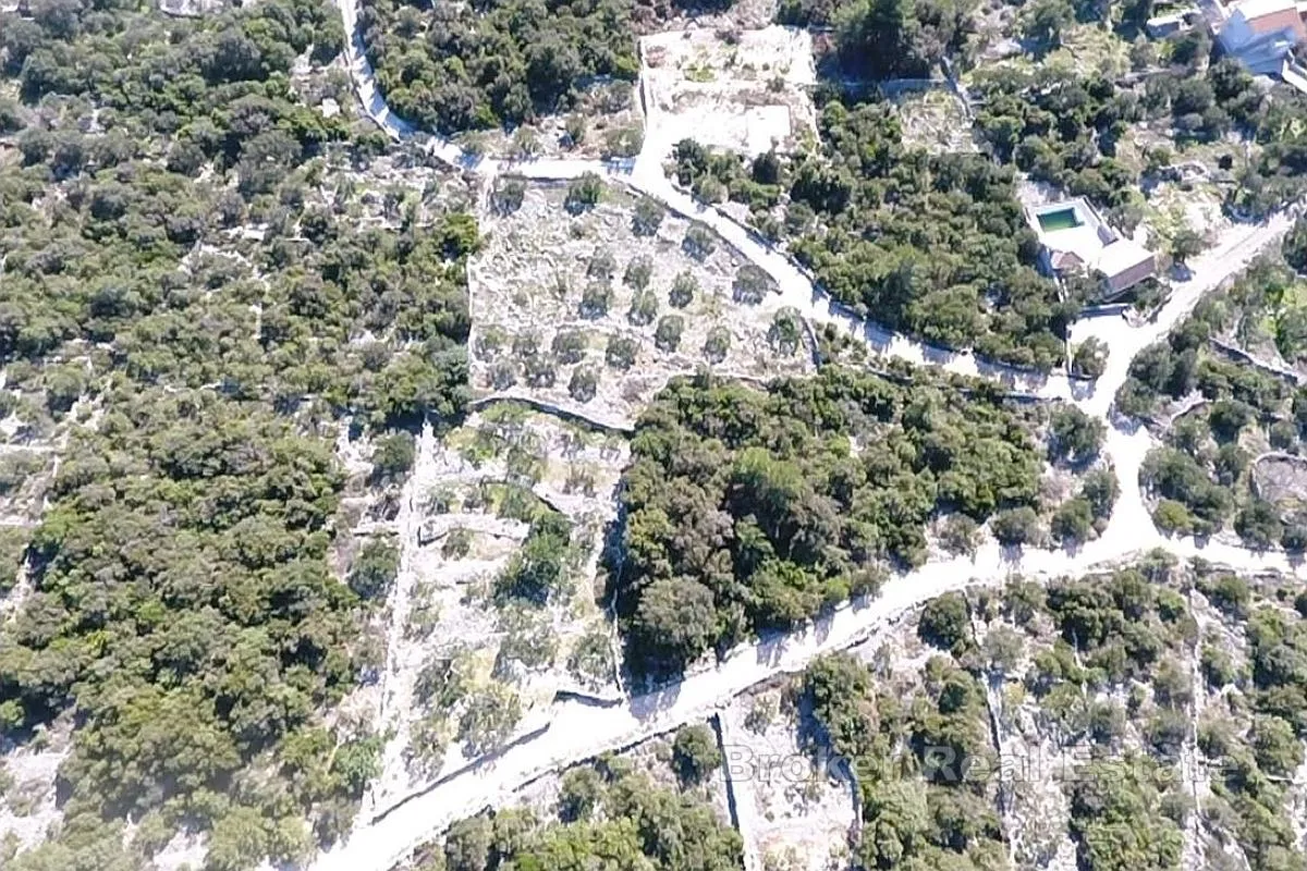 zemljište s pogledom na more - slika 8