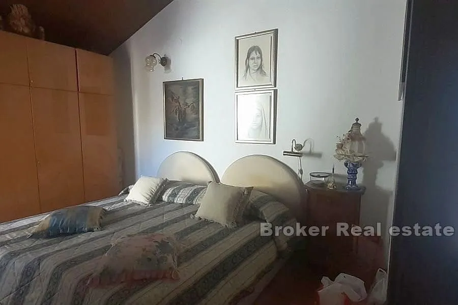 kuća s pogledom na more - slika 9