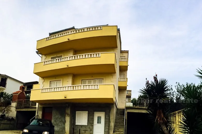 samostojeća kuća, na prodaju - slika 1