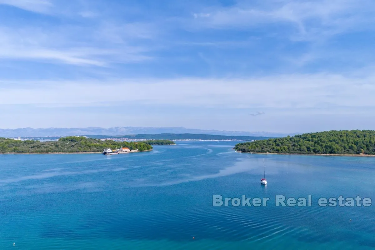 Kuća s otvorenim pogledom na more - Ugljan, Preko