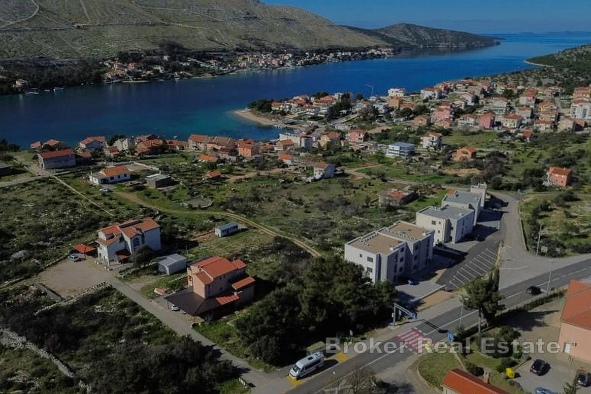 građevinsko zemljište s pogledom na more - slika 3