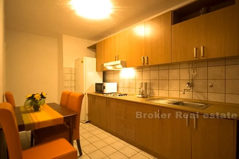 kuća sa 9 apartmana, za prodaju - slika 16