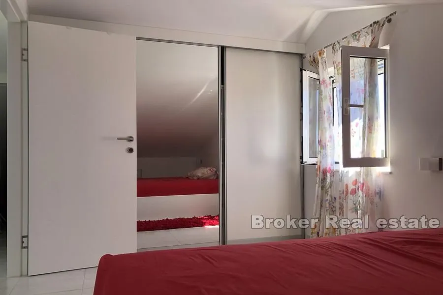 apartmani s pogledom na more - slika 13