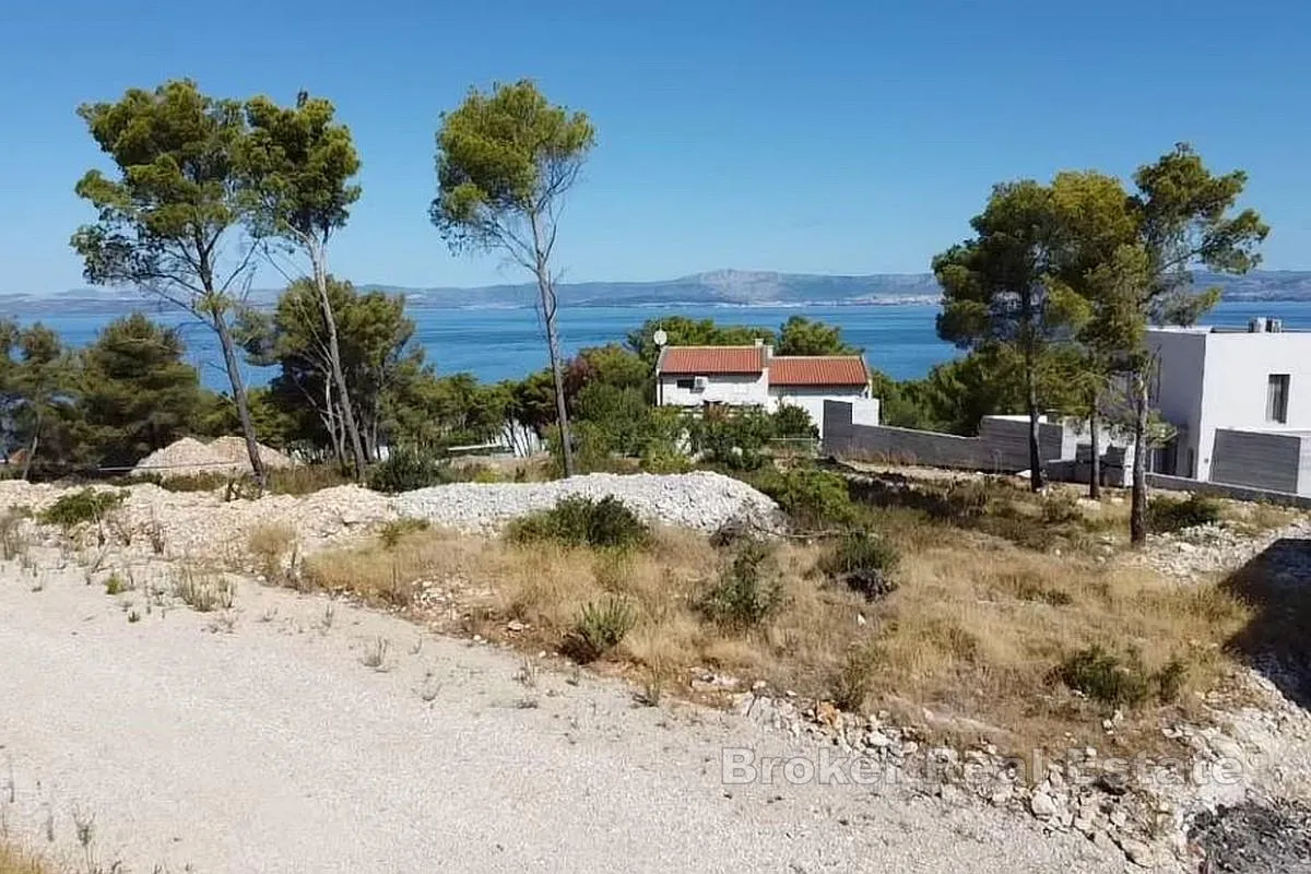 građevno zemljište s projektom i pogledom na more - slika 2
