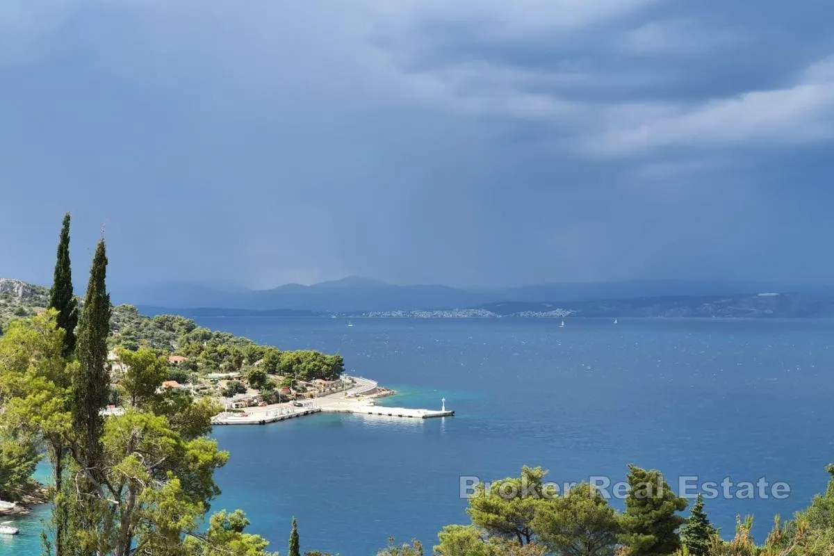 vila s bazenom i otvorenim pogledom na more - slika 2
