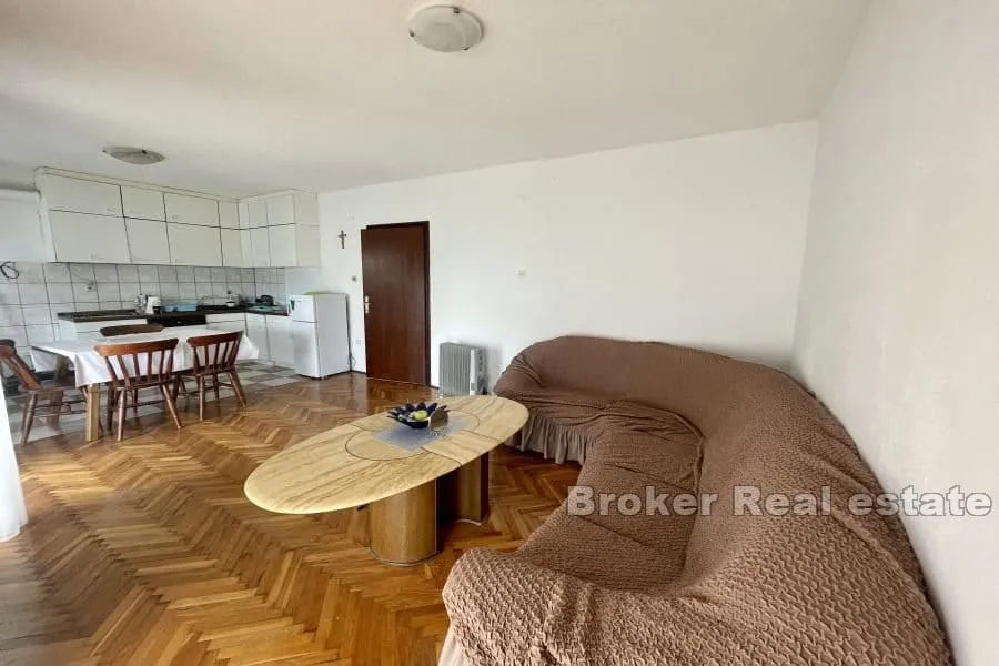 apartman s pogledom na more - slika 3