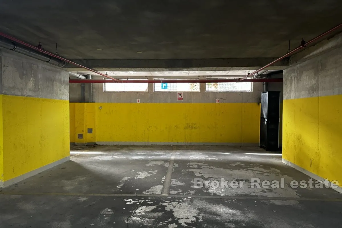prostran trosoban apartman - slika 15