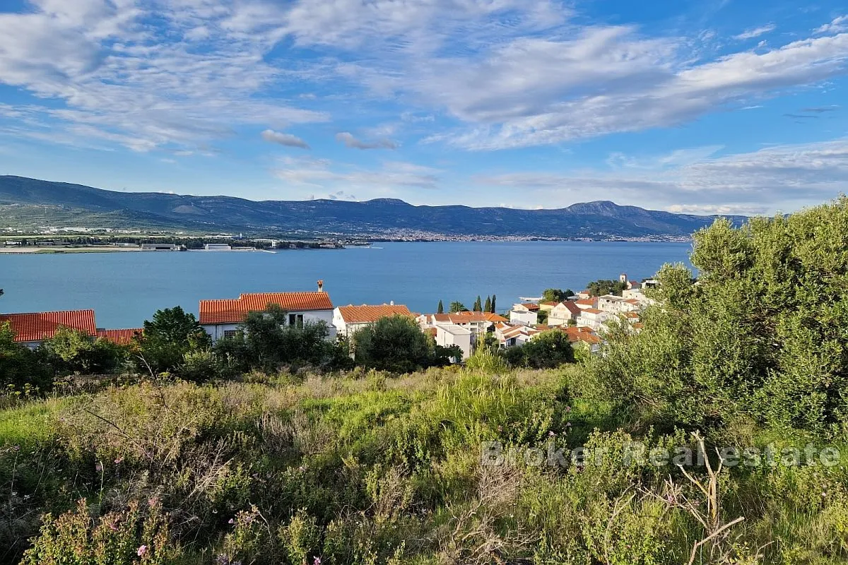 Građevinsko zemljište s pogledom na more - Žedno, Trogir