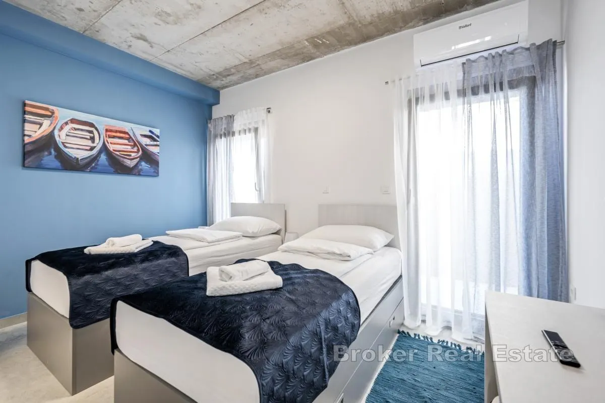 moderna vila s otvorenim pogledom na more - slika 8