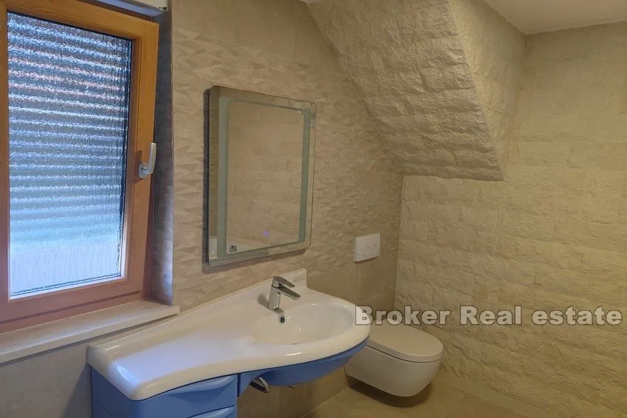 penthouse prvi red do mora - slika 12