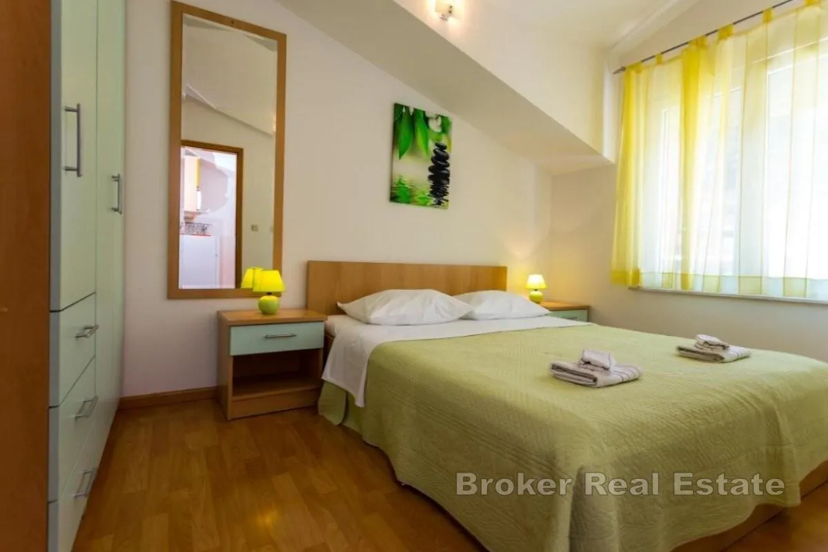 apartmanska kuća s pogledom na more - slika 6