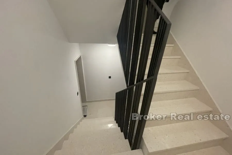 bačvice, dvosobni apartman - slika 12