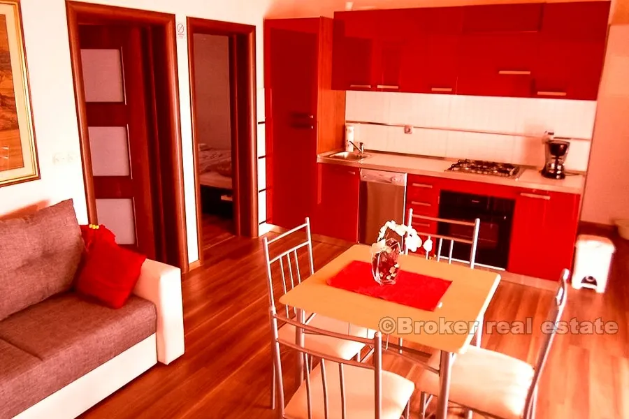 apartmanska kuća s pogledom na more, prodaja - slika 8