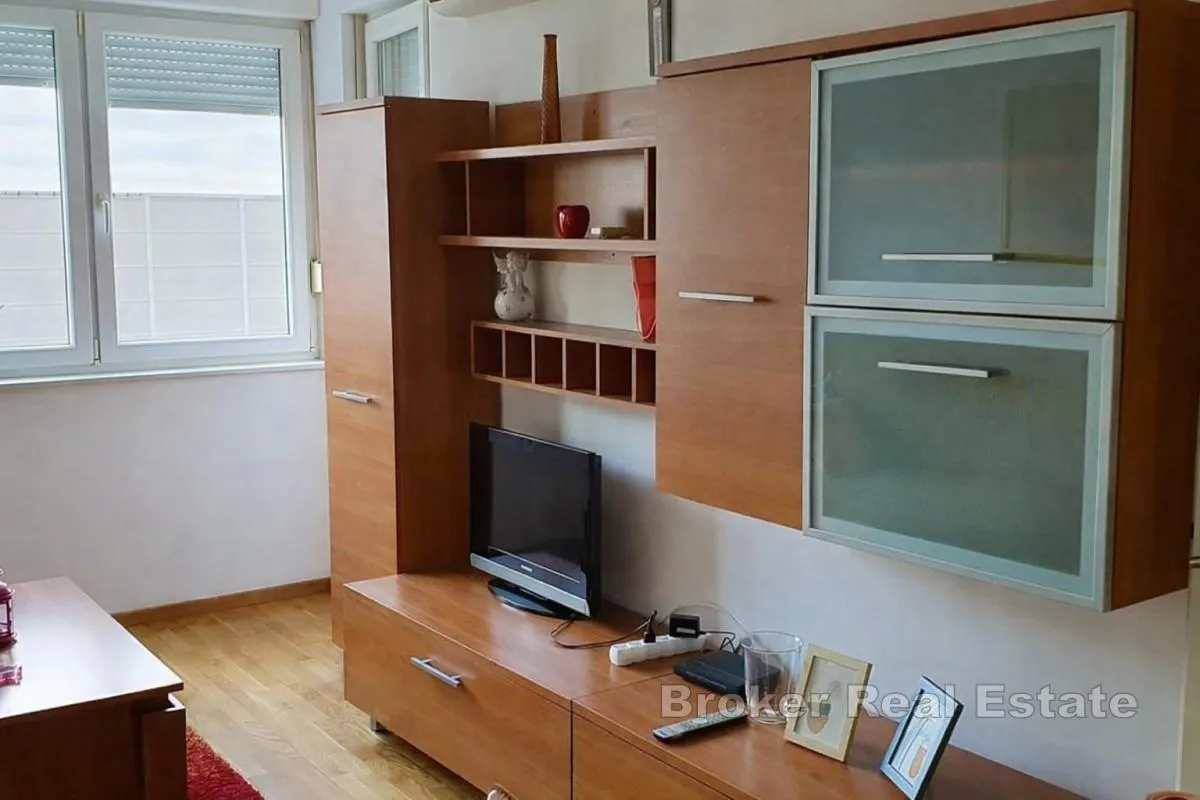 jednosoban apartman s garažom na odličnoj lokaciji - slika 3