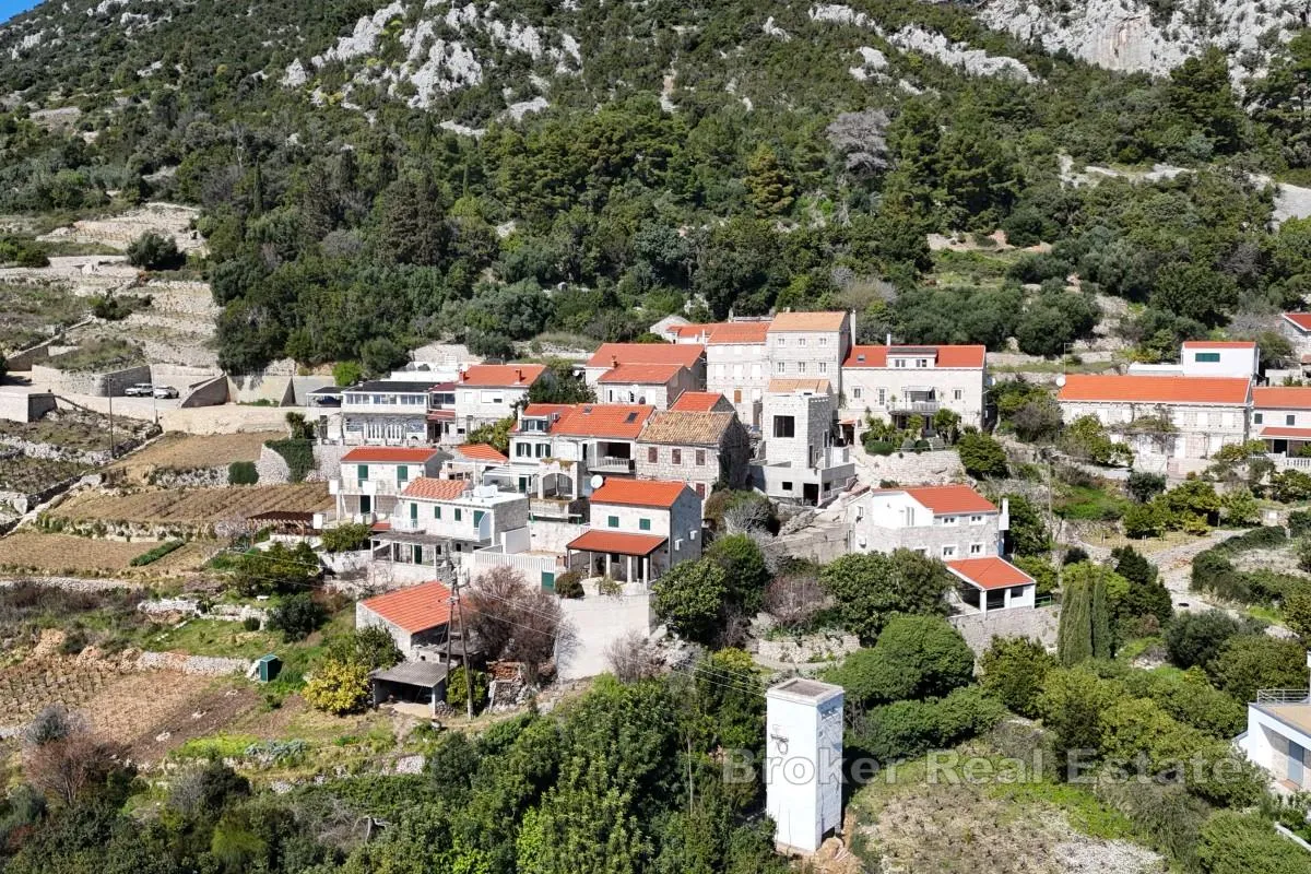 kamena kuća s pogledom na more - slika 10