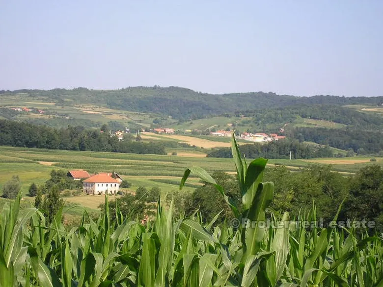 kuća na mirnoj lokaciji, na prodaju - slika 13