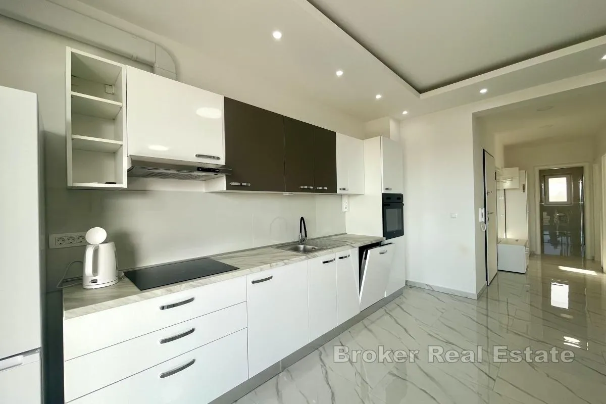 apartman s pogledom na more - slika 6