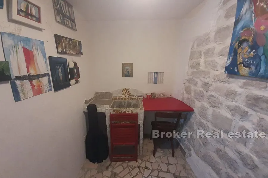 kuća u nizu, na 4 etaže - slika 10