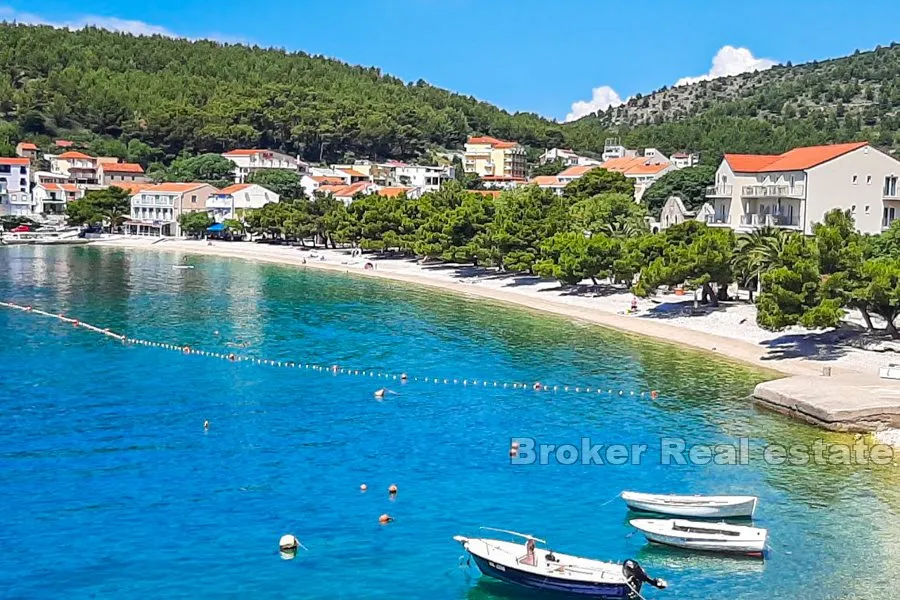 hotel smješten u prvom redu do mora - slika 2