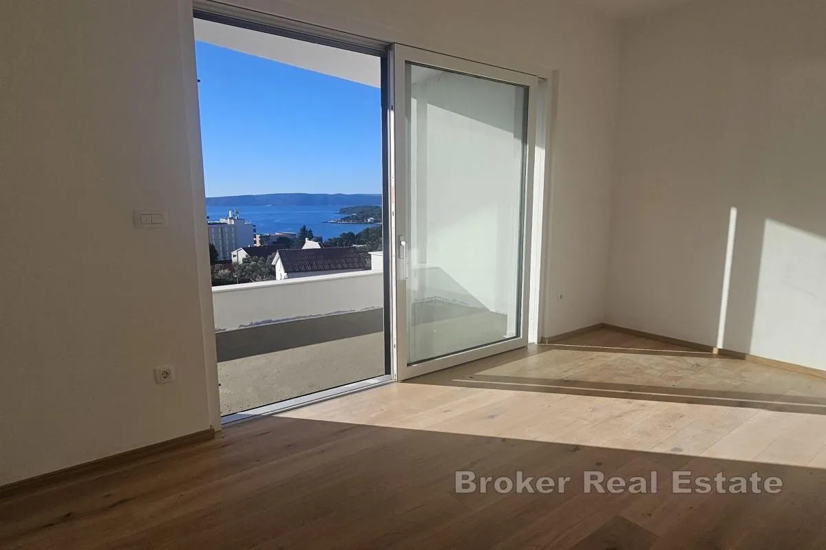 moderan dvoetažni apartman s pogledom na more - slika 5